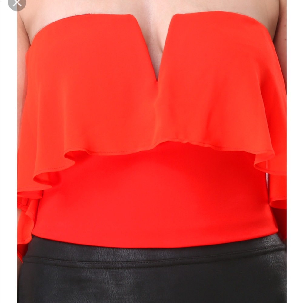 NWT Bebe chiffon overlay top - Picture 3 of 3